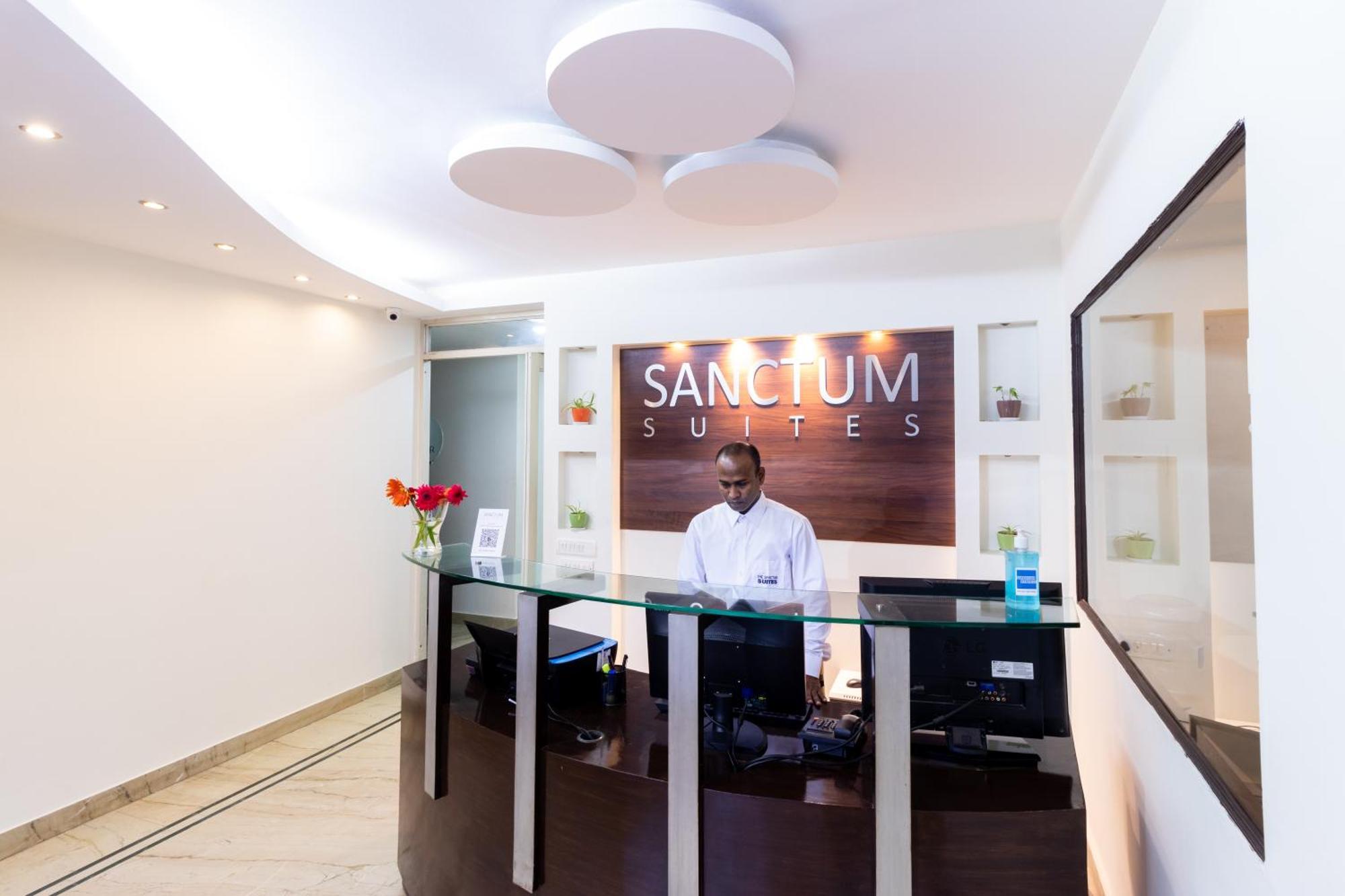 Sanctum Suites Domlur Bangalore Exterior photo